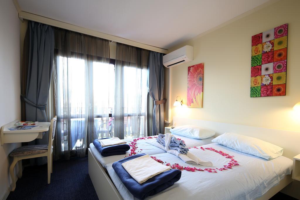 Guest House Zeba & Riviera Silo  Bagian luar foto