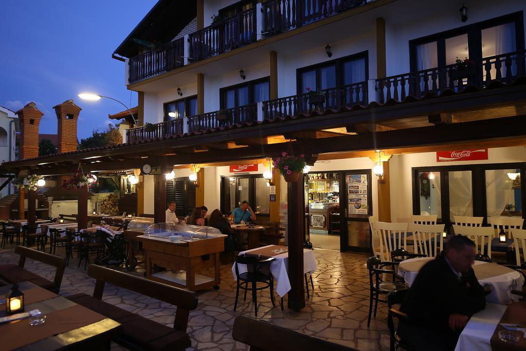 Guest House Zeba & Riviera Silo  Bagian luar foto
