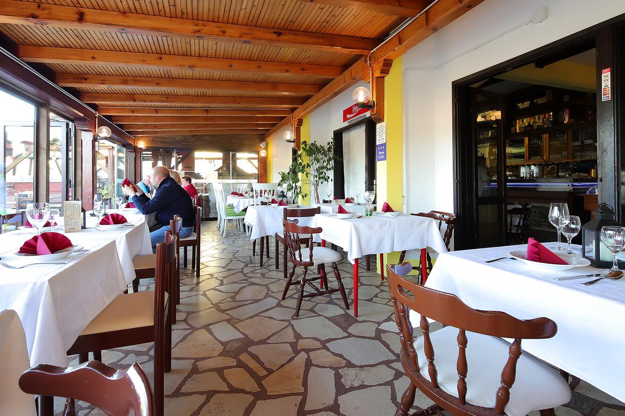 Guest House Zeba & Riviera Silo  Bagian luar foto