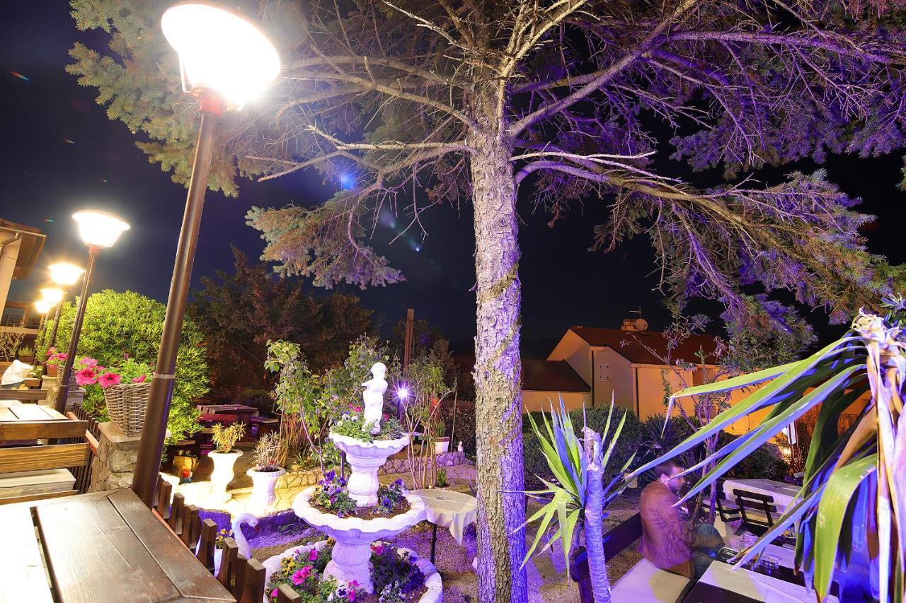 Guest House Zeba & Riviera Silo  Bagian luar foto